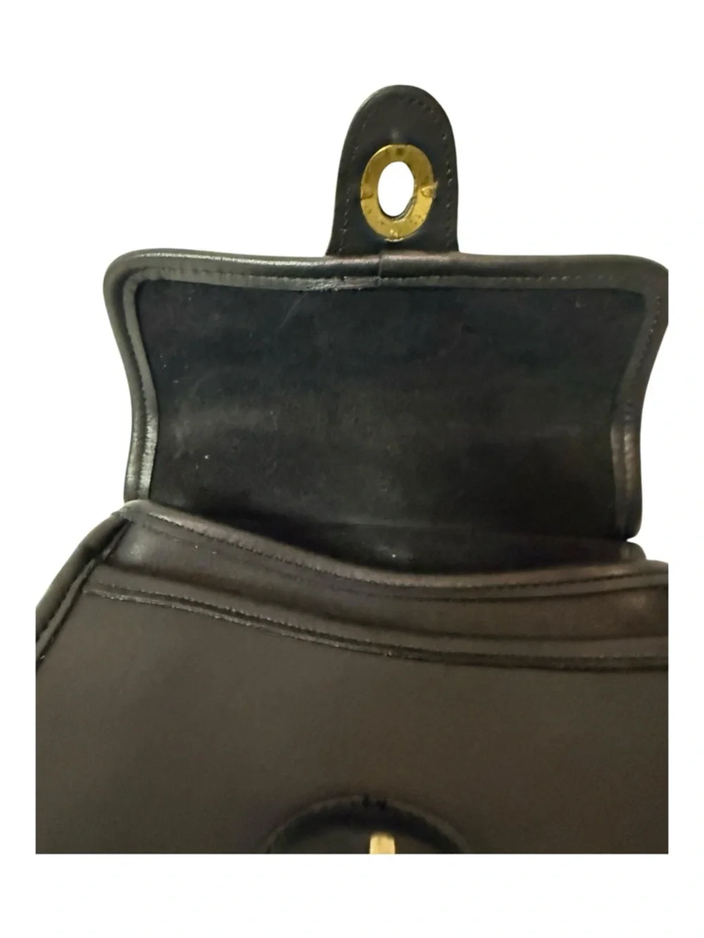 Vintage Coach Murphy Black Leather Crossbody Bag. Style No. 9930. Made in USA - Picture 6 of 16